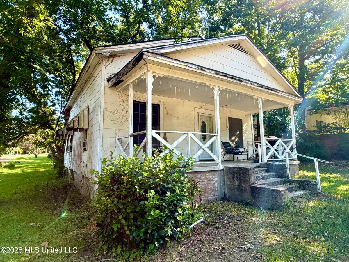 352 Mary Street, Brookhaven, MS 39601 - #1