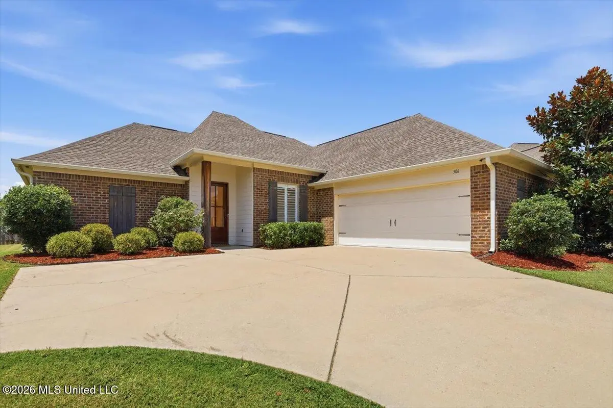 306 Woodscape Cove, Canton, MS 39046 - #1