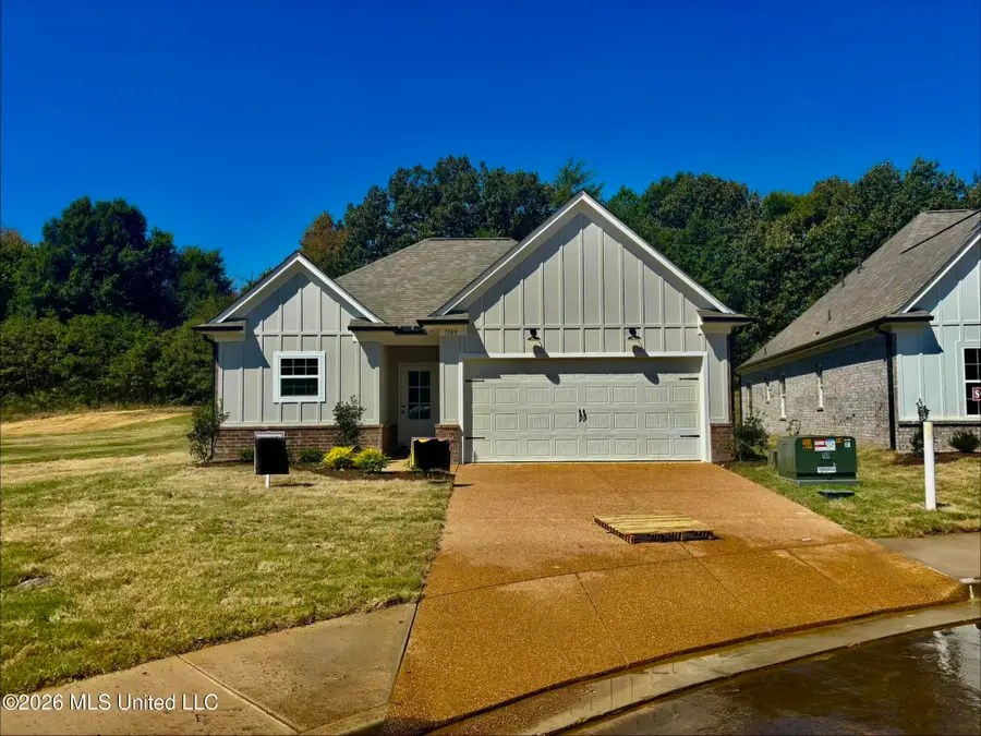 7189 Fairmont Pl Cove, Southaven, MS 38671 - #2