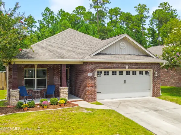 14142 Fox Hill Drive, Gulfport, MS 39503