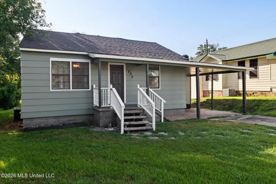 205 S 2nd Street, Lumberton, MS 39455 - #2