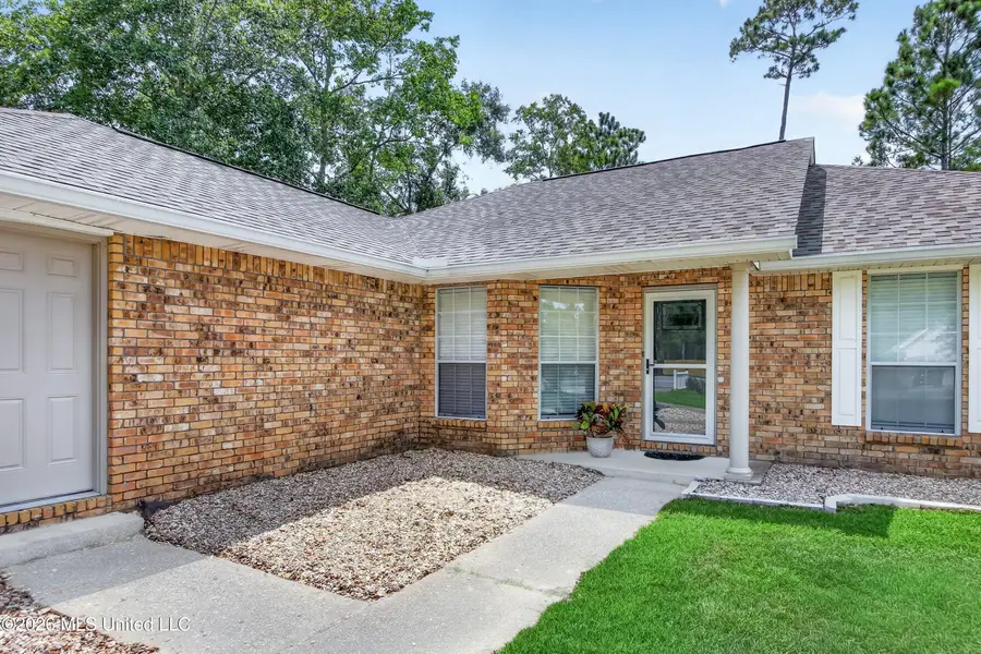 79297 E Diamondhead Drive, Diamondhead, MS 39525 - #2