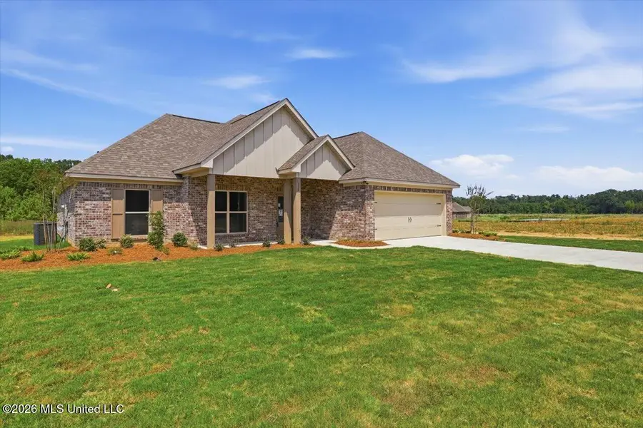 116 Newport Drive, Canton, MS 39046 - #2