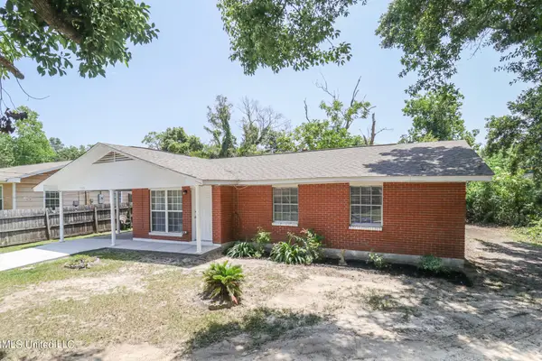 1300 29th Street, Gulfport, MS 39501