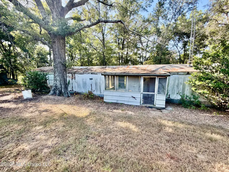 322 Walker Road, Cleveland, MS 38732 - #2
