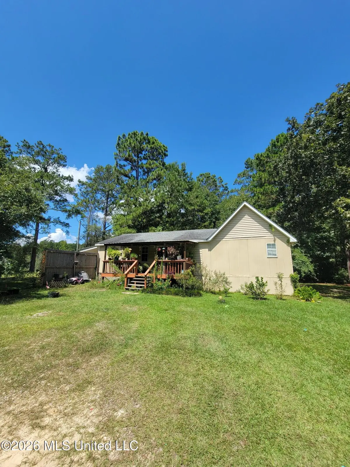 245 Baucum Road, Carriere, MS 39426 - #1