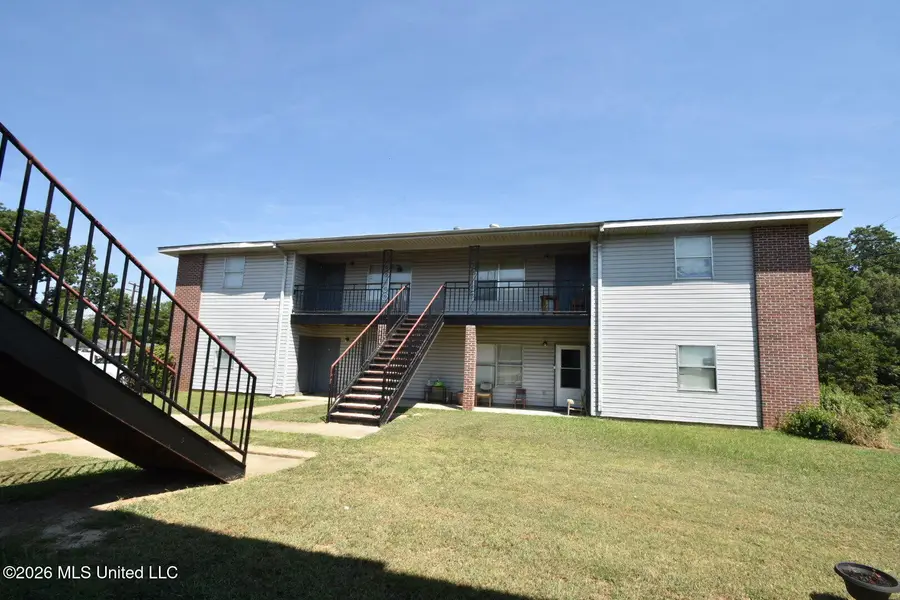 1300 Roosevelt Avenue, Greenwood, MS 38930 - #3