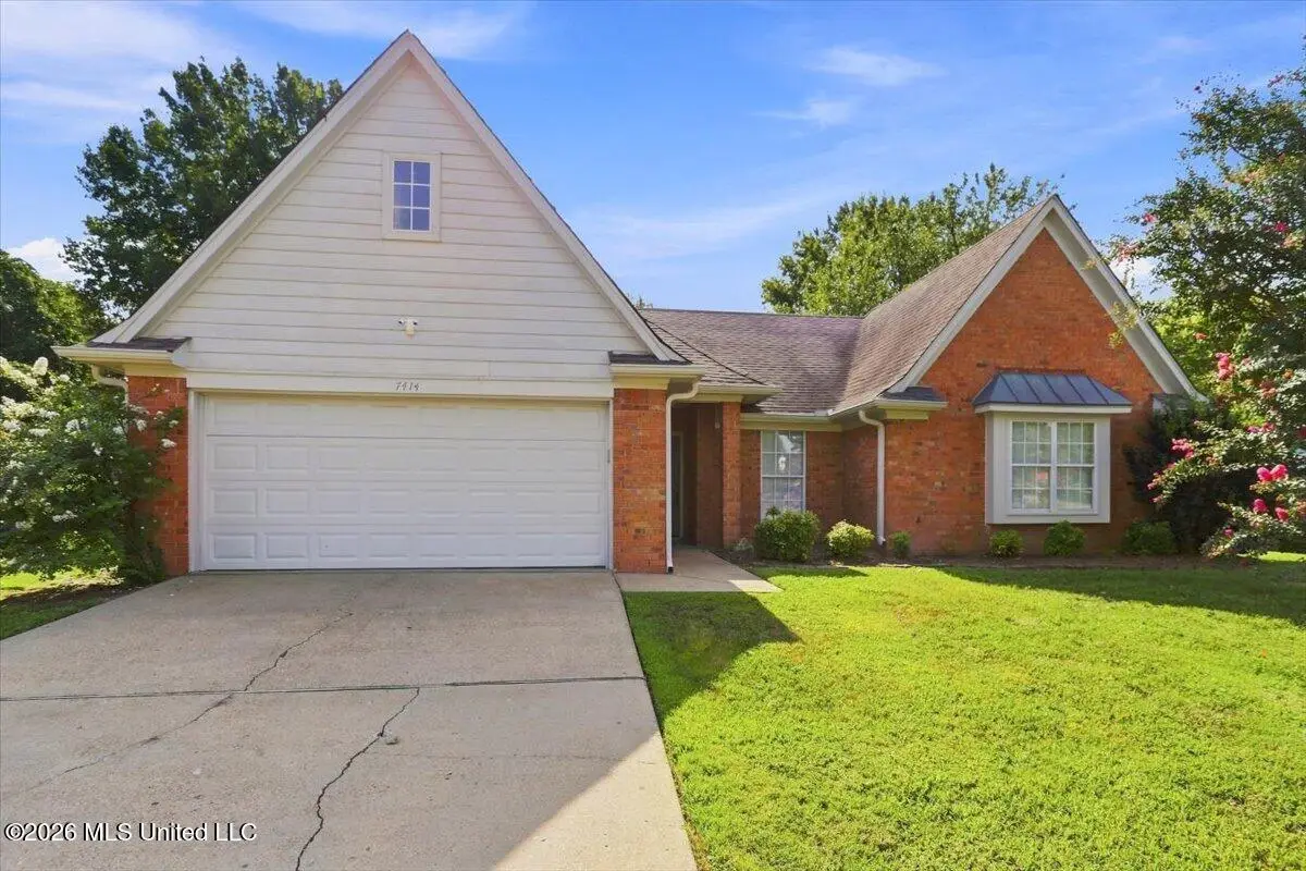 7414 Hunters Hollow Lane, Southaven, MS 38671 - #1