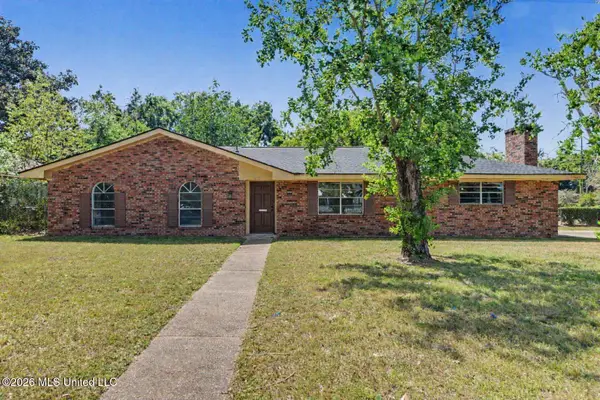 1525 31st Avenue, Gulfport, MS 39501