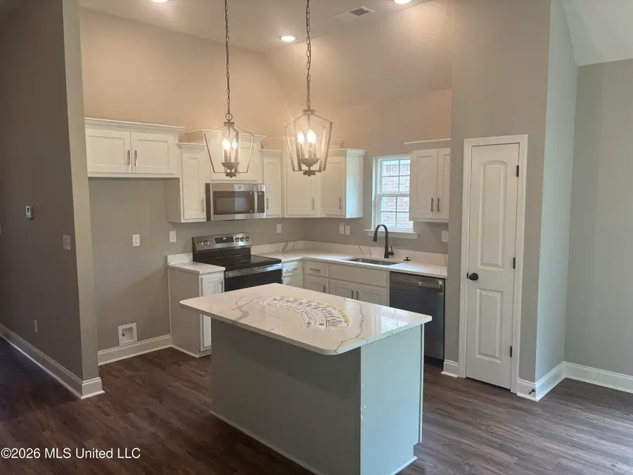 7197 Fairmont Pl Cove, Southaven, MS 38671 - #3