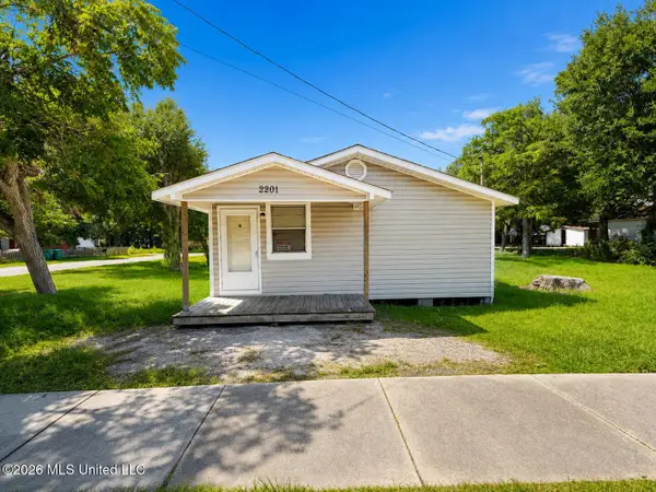 2201 30th Street, Gulfport, MS 39501