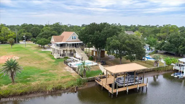 628 W Magnolia Street, Gulfport, MS 39507