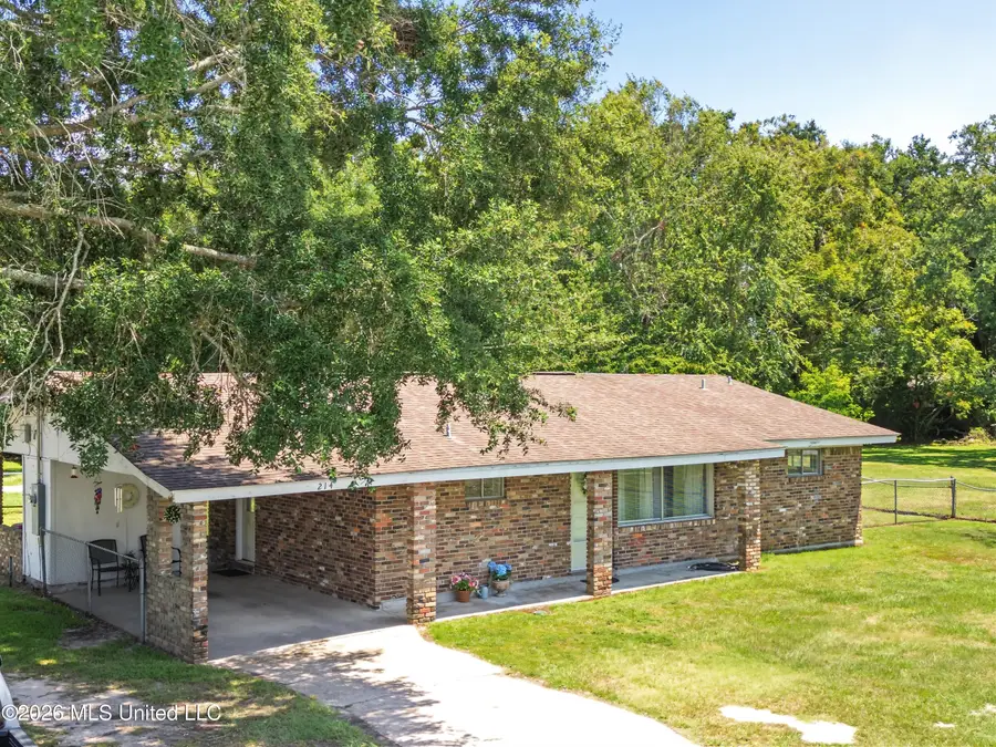214 Harris Avenue, Long Beach, MS 39560 - #2