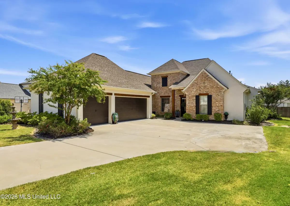 105 Lake Bend, Madison, MS 39110 - #1