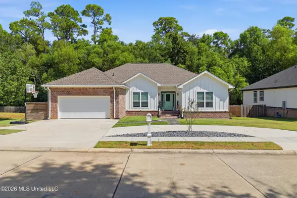 2265 Club Moss Circle, Biloxi, MS 39532