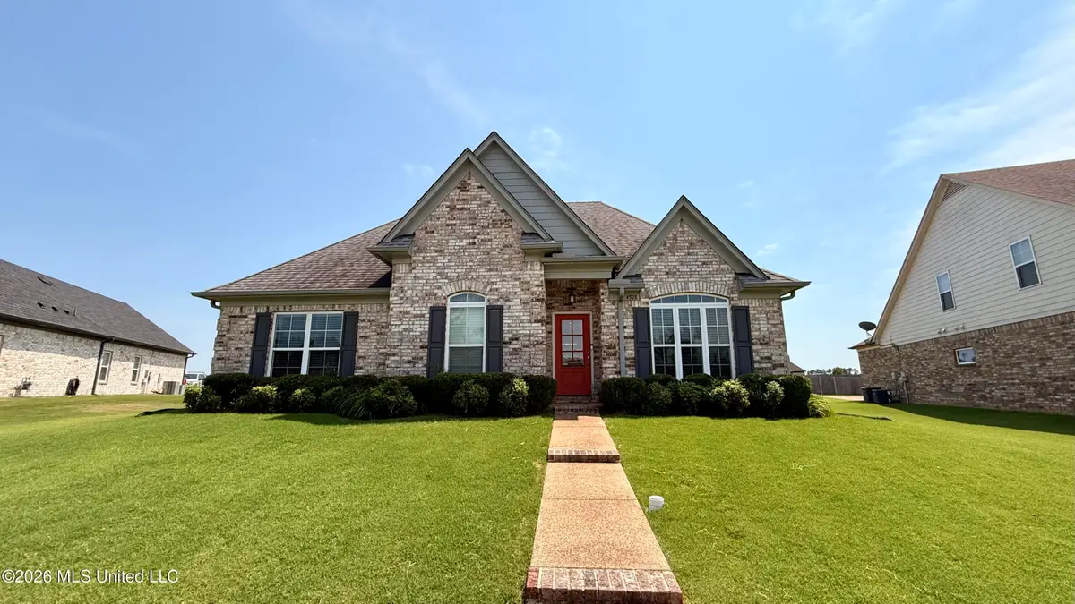 4928 Margarette Circle, Olive Branch, MS 38654 - #1
