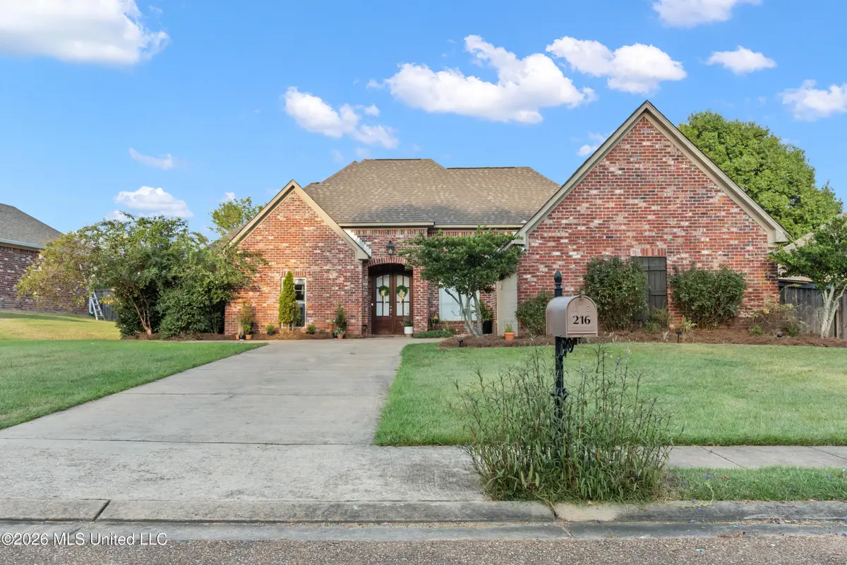 216 Calhoun Drive, Gluckstadt, MS 39110 - #1