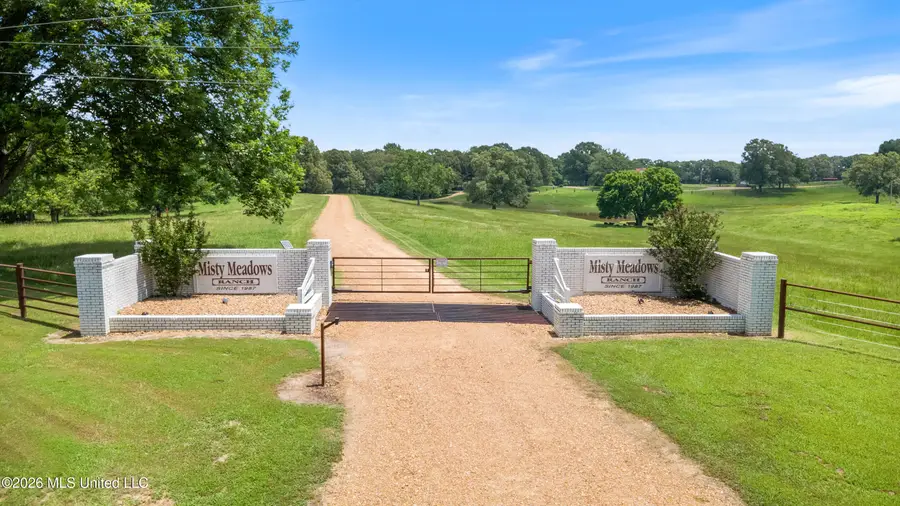 154 Kopf Road, Senatobia, MS 38668 - #2