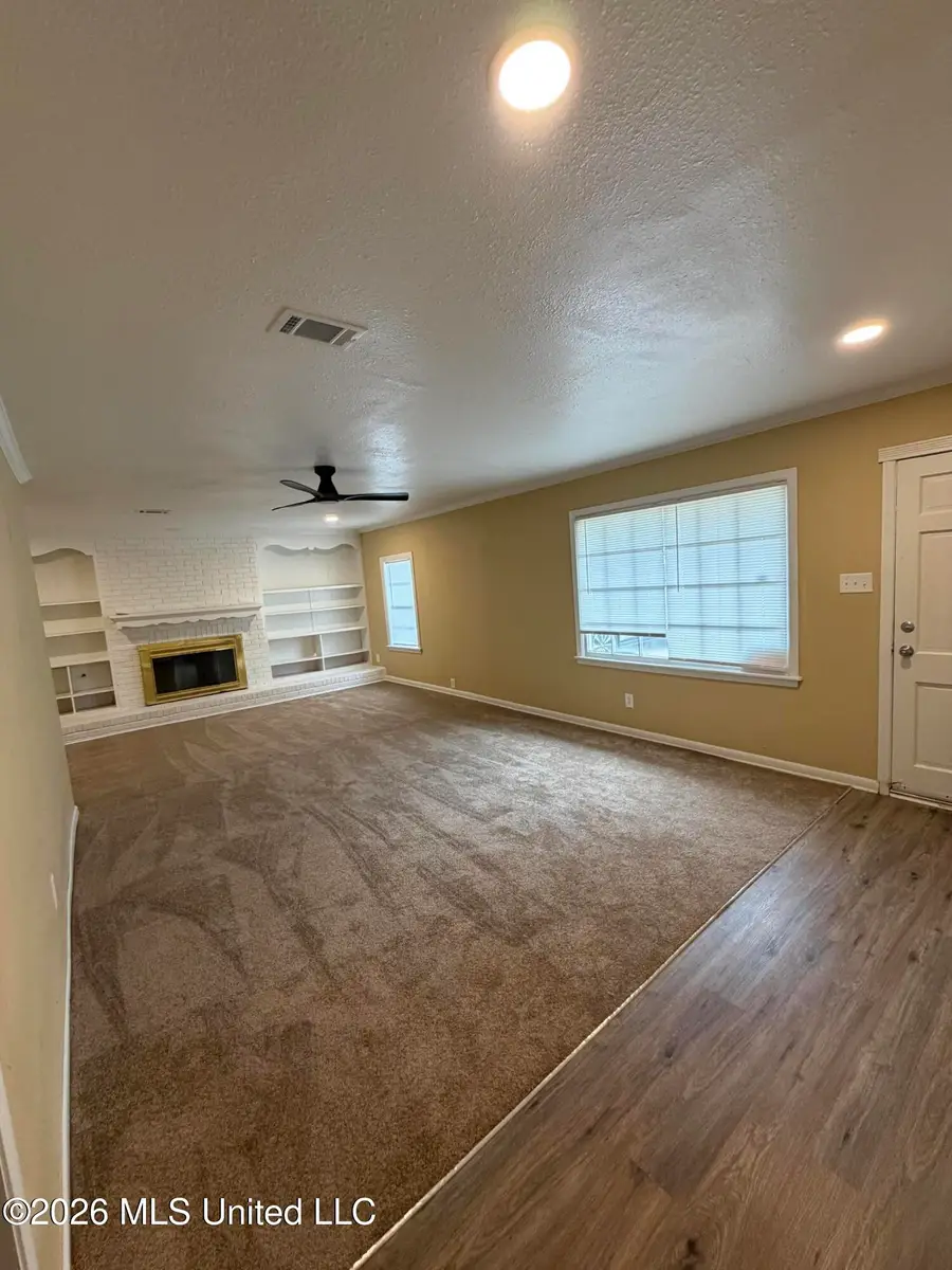 1577 Azalea Street, Clarksdale, MS 38614 - #2