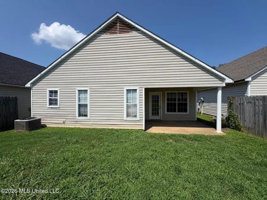 8848 Cat Tail Cove, Southaven, MS 38671 - #2