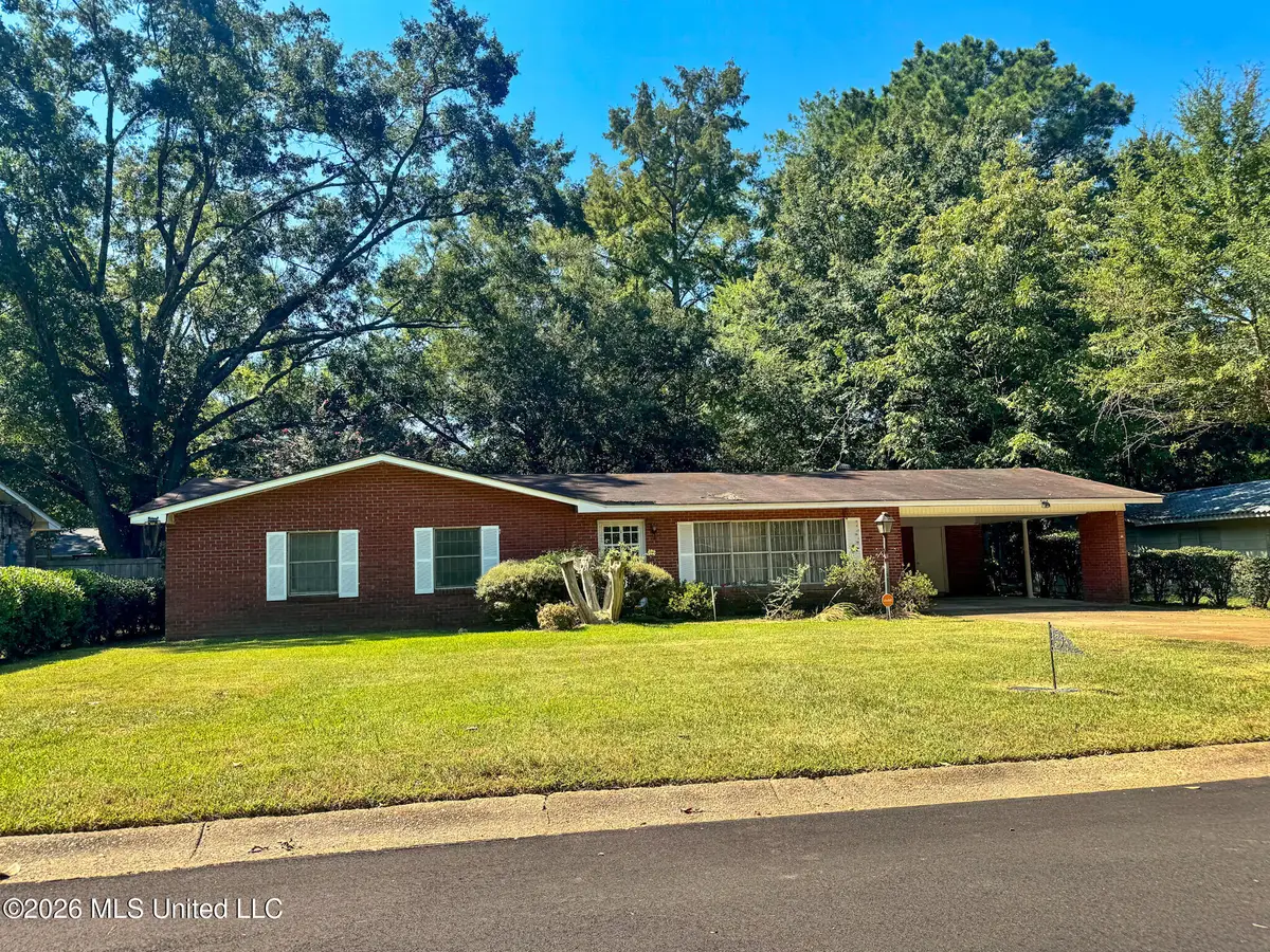 1215 Deerfield Lane, Jackson, MS 39211 - #1