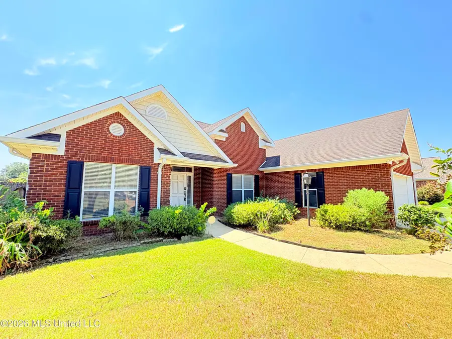 151 Saint James, Grenada, MS 38901 - #2