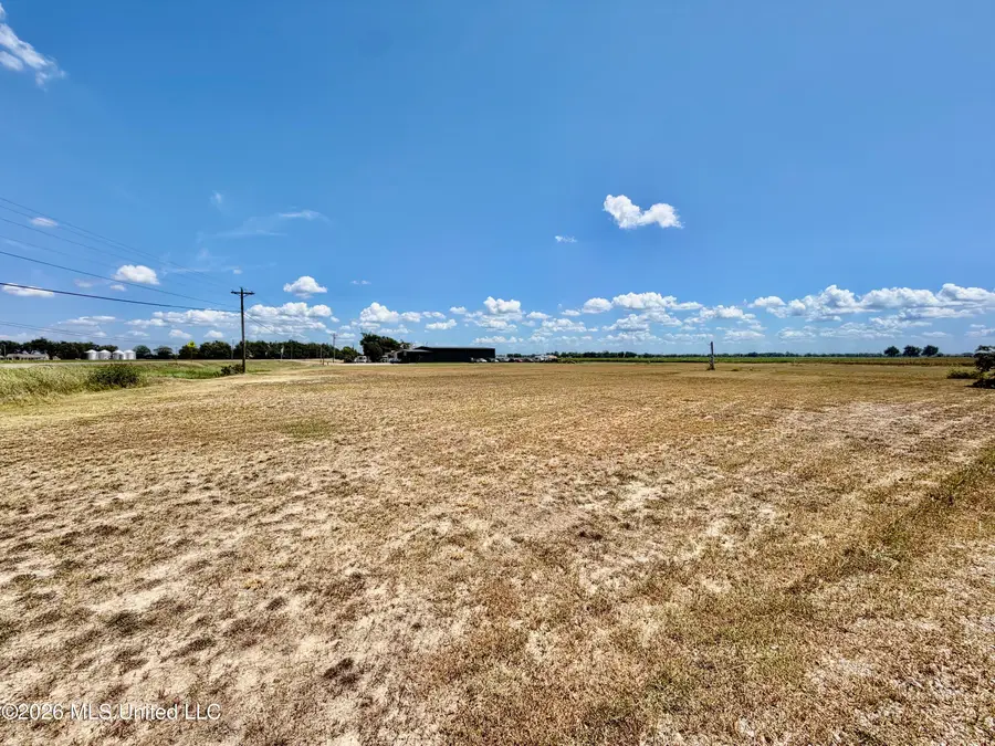 Highway 8, Cleveland, MS 38732 - #2