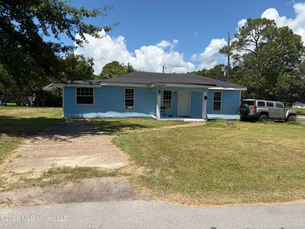 1913 35th Avenue, Gulfport, MS 39501