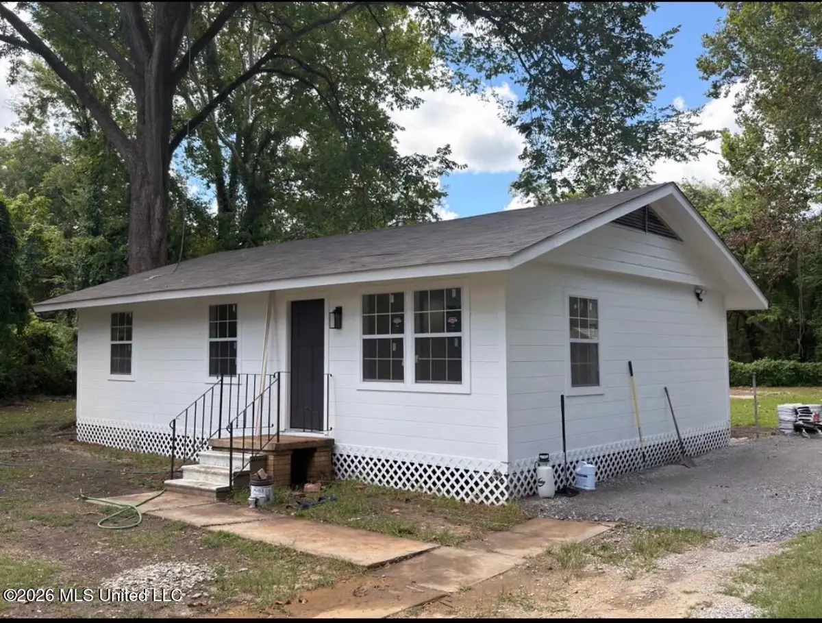 104 Circle Drive, Ridgecrest, LA 71334 - #1