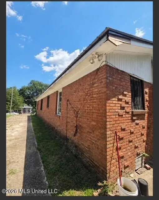 1621 N 30th Avenue, Meridian, MS 39301 - #2
