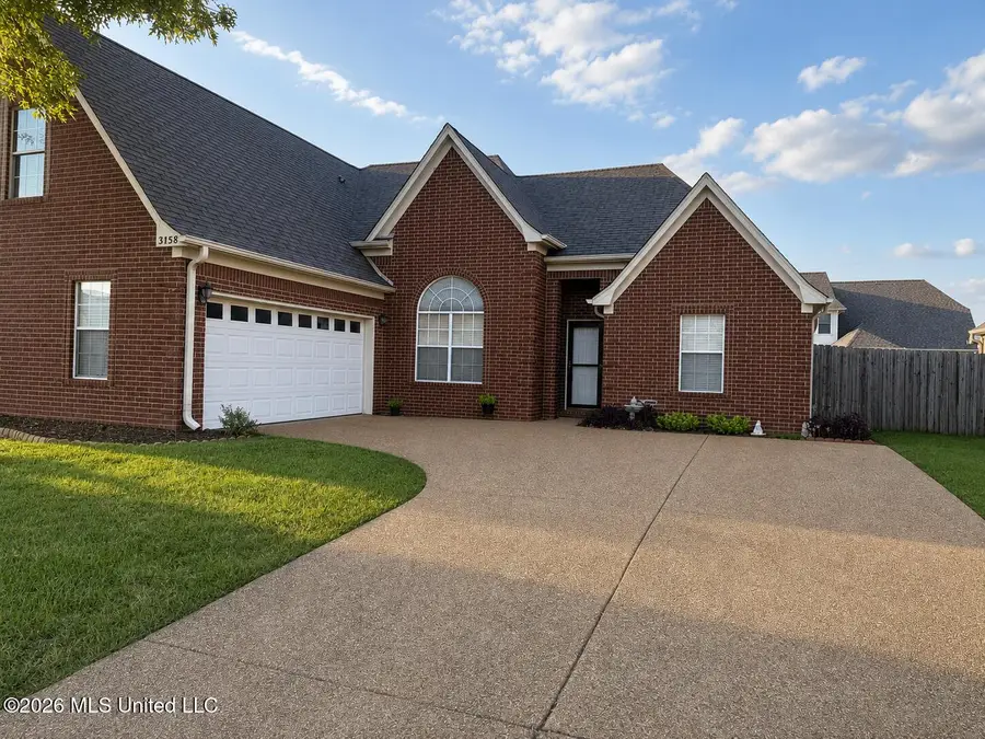 3158 S Pinetree Loop, Southaven, MS 38672 - #2