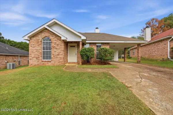 1854 Cape Cove, Richland, MS 39218