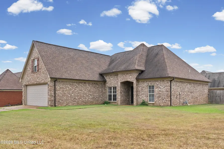 900 Falcon Street, Senatobia, MS 38668 - #3