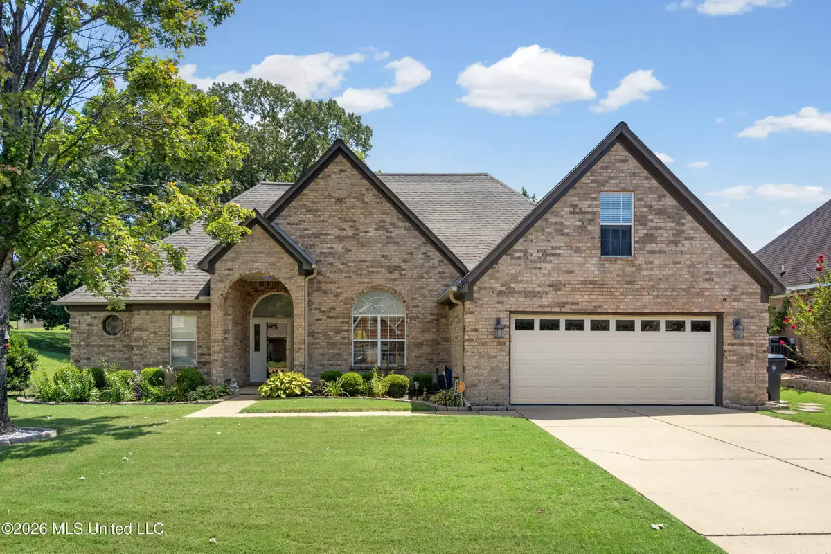 2390 Hamilton Cove, Hernando, MS 38632 - #1
