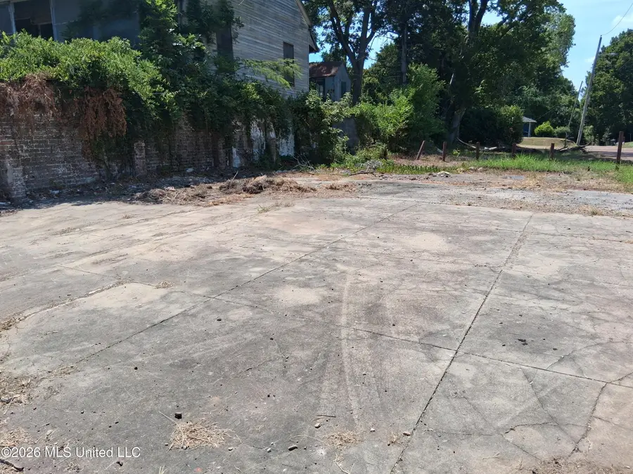 120 Homochitto Street, Natchez, MS 39120 - #3