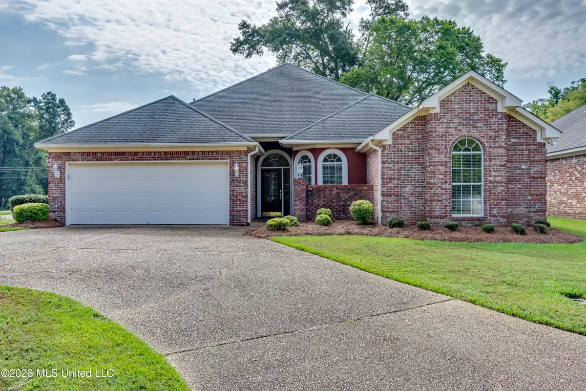 381 Bradford Drive, Brandon, MS 39047 - #1