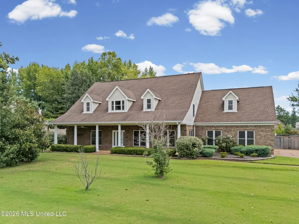 5294 Meadow Pointe Drive, Southaven, MS 38672 - #1