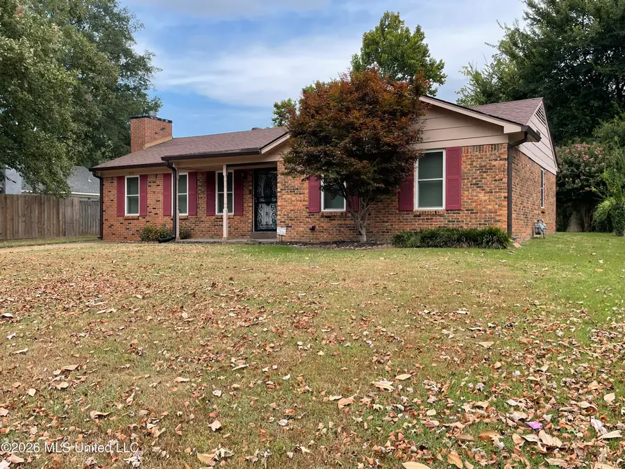 8710 Greenbrook Parkway, Southaven, MS 38671 - #2