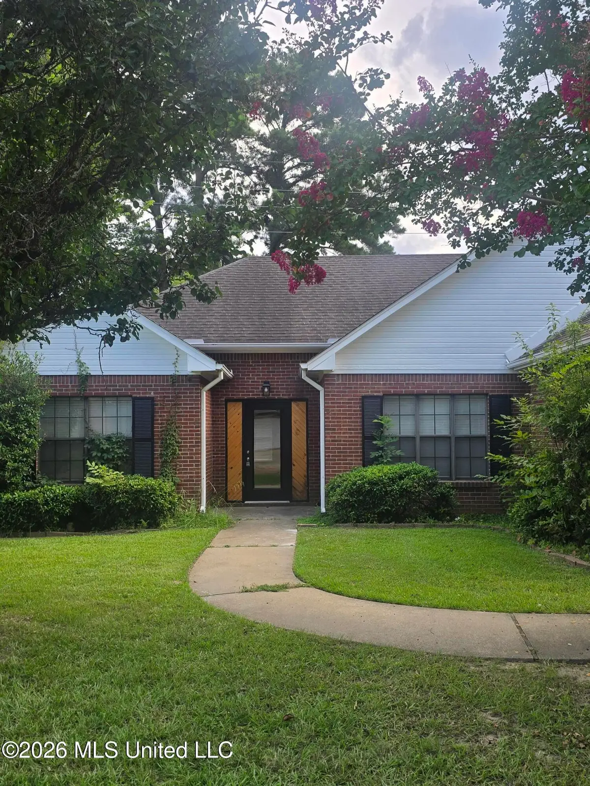 212 Village Circle, Canton, MS 39046 - #1