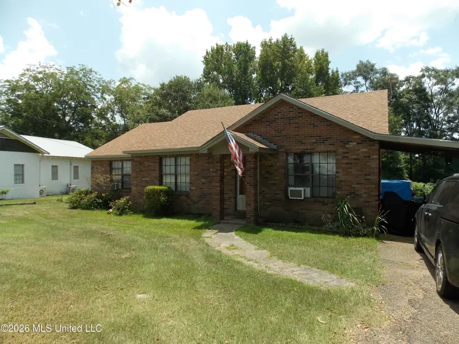 1010 Main Street, Wesson, MS 39191 - #2