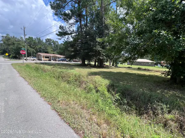5020 Texas Avenue, Gulfport, MS 39501