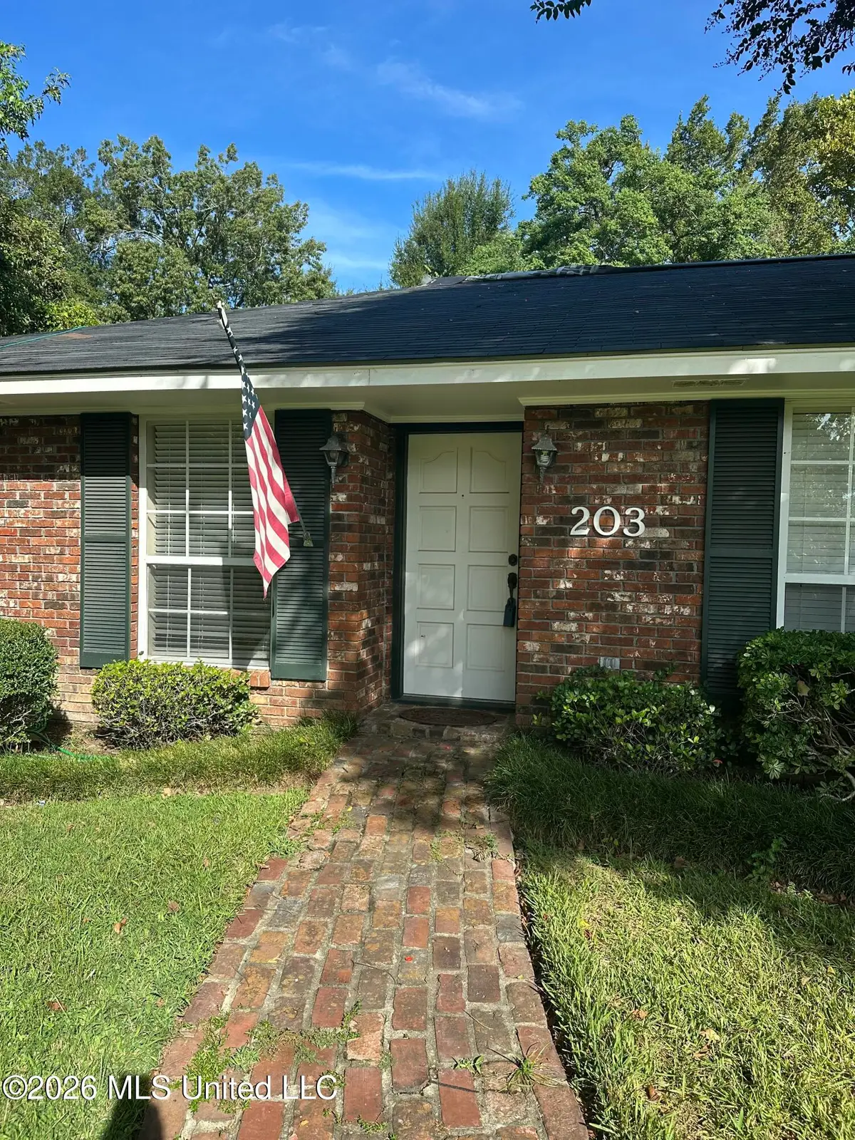 203 N Temple Road, Natchez, MS 39120 - #1