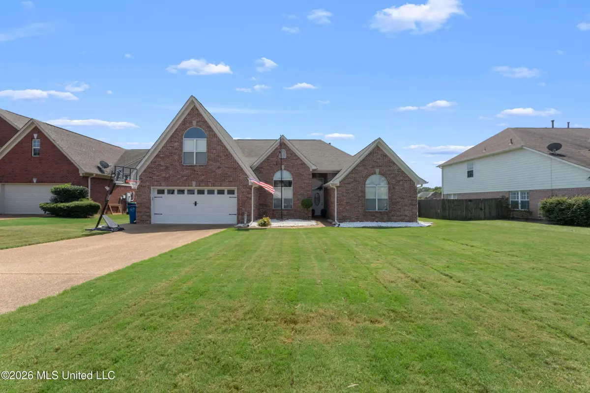 6271 Ivy Oaks Cove, Olive Branch, MS 38654 - #1