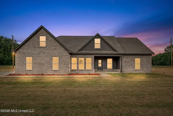 1300 Barr Road, Coldwater, MS 38618
