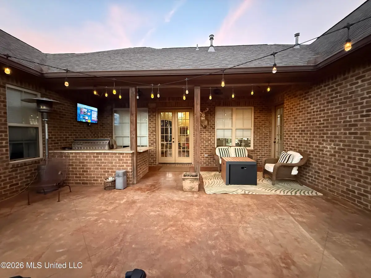 109 Hackberry Drive, Madison, MS 39110 - #1