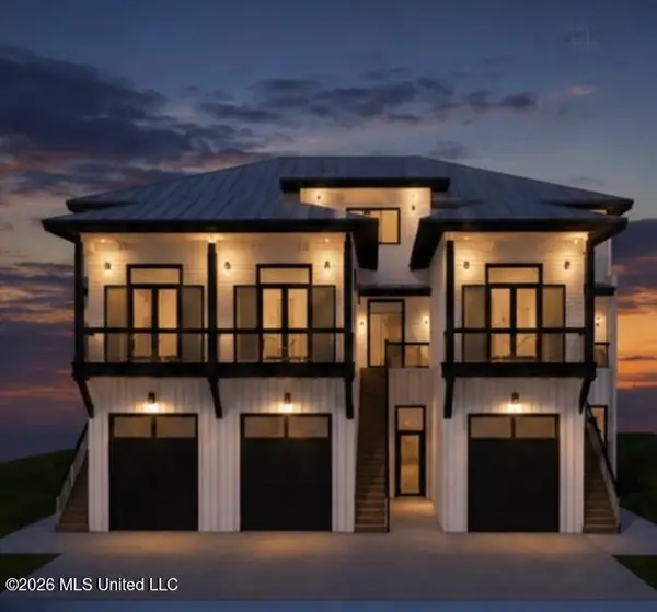 3426 Harbor Circle, Diamondhead, MS 39525