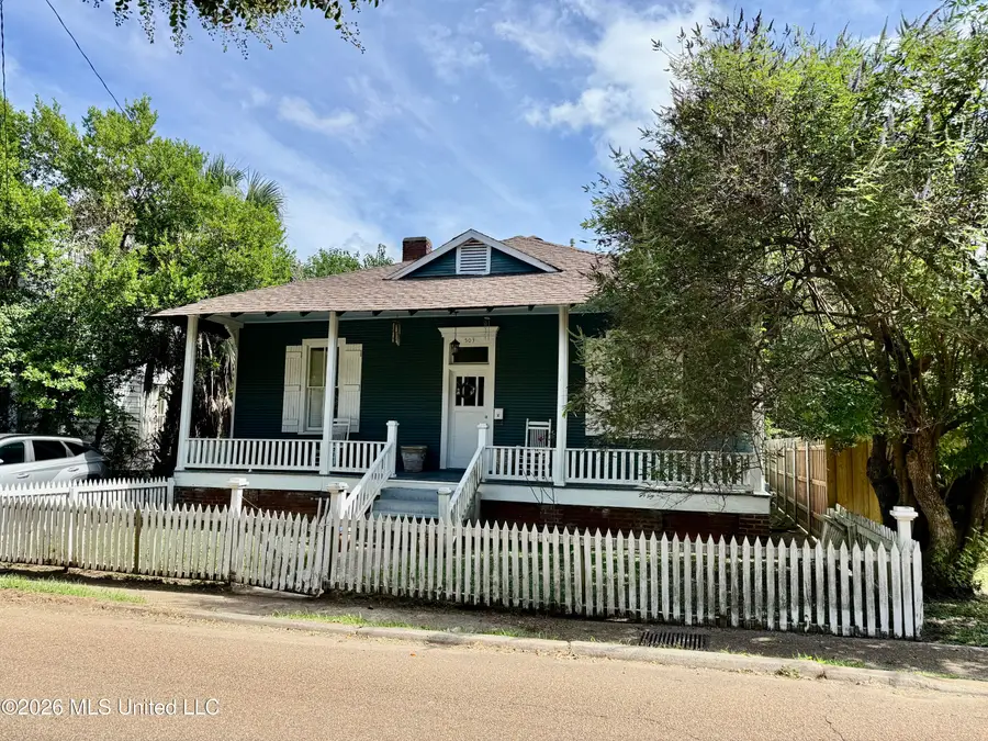 503 Madison Street, Natchez, MS 39120 - #2