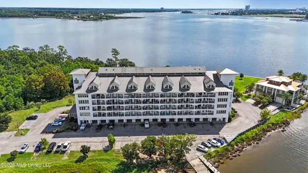 630 Bay Cove Drive, Biloxi, MS 39532