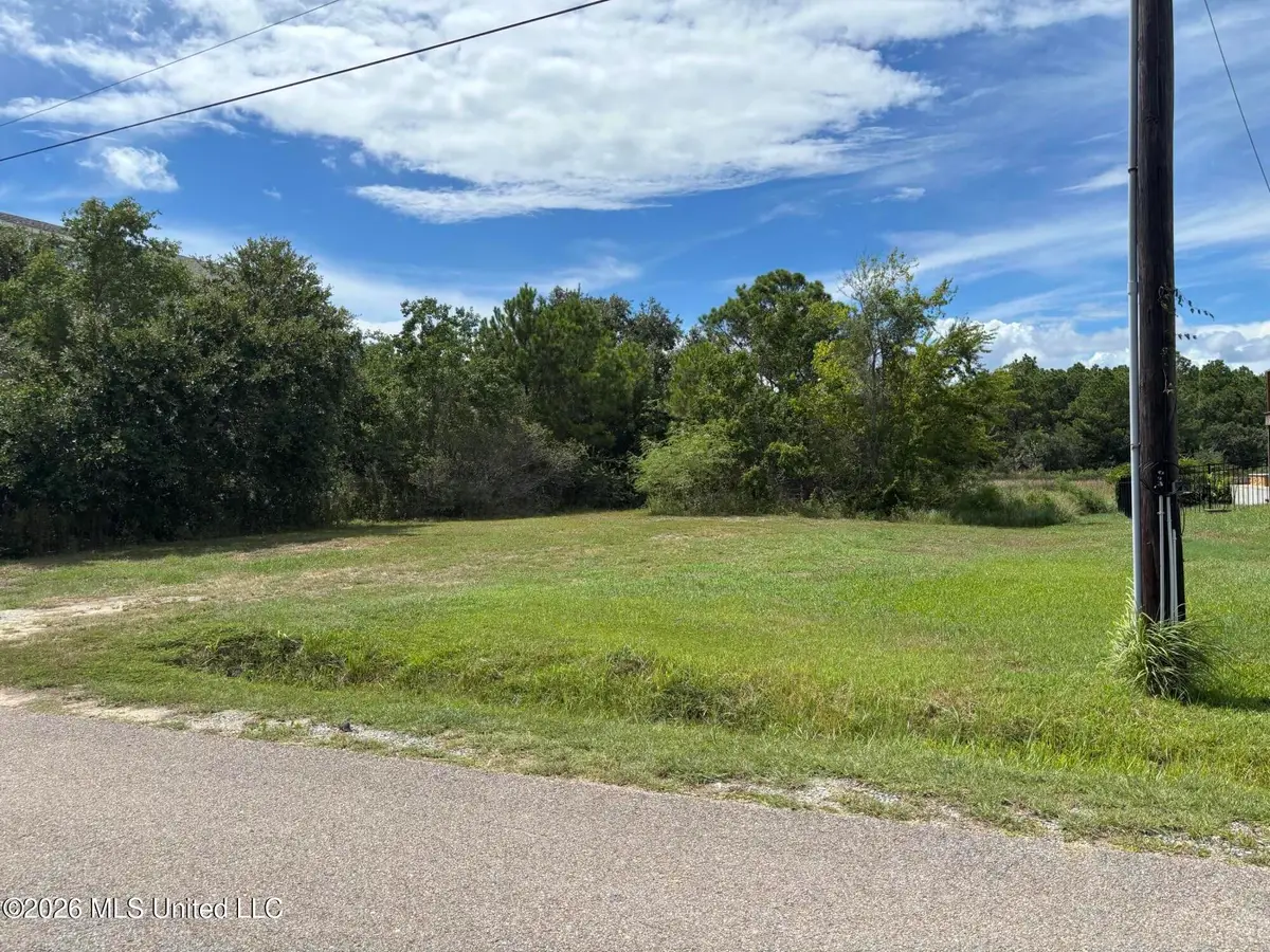 109 Pine Tree Road, Bay Saint Louis, MS 39520 - #1