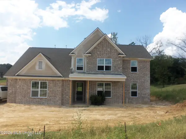 3239 S Cypress Lake Drive, Olive Branch, MS 38654